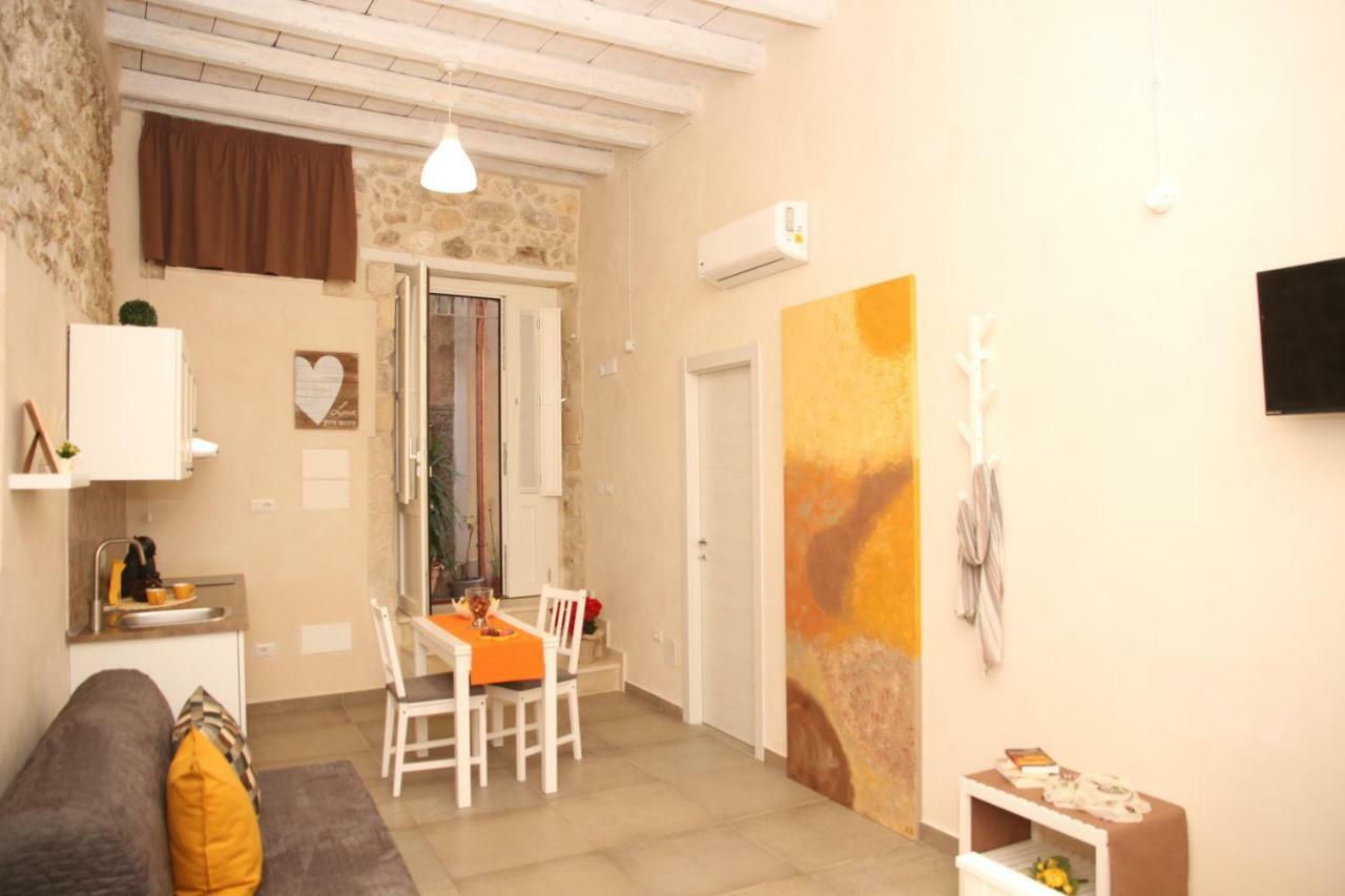 Essentia Ortigia Rooms Syracuse Exterior foto